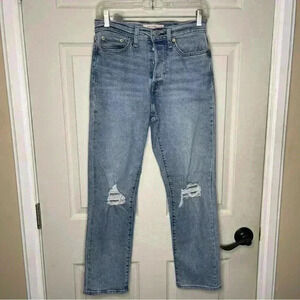 Levi’s Women’s Wedgie Straight Light Wash Distressed Jeans Sz 27
